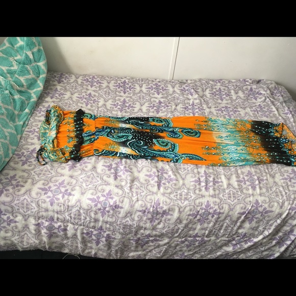 Clothes. - Picture 6 of 8